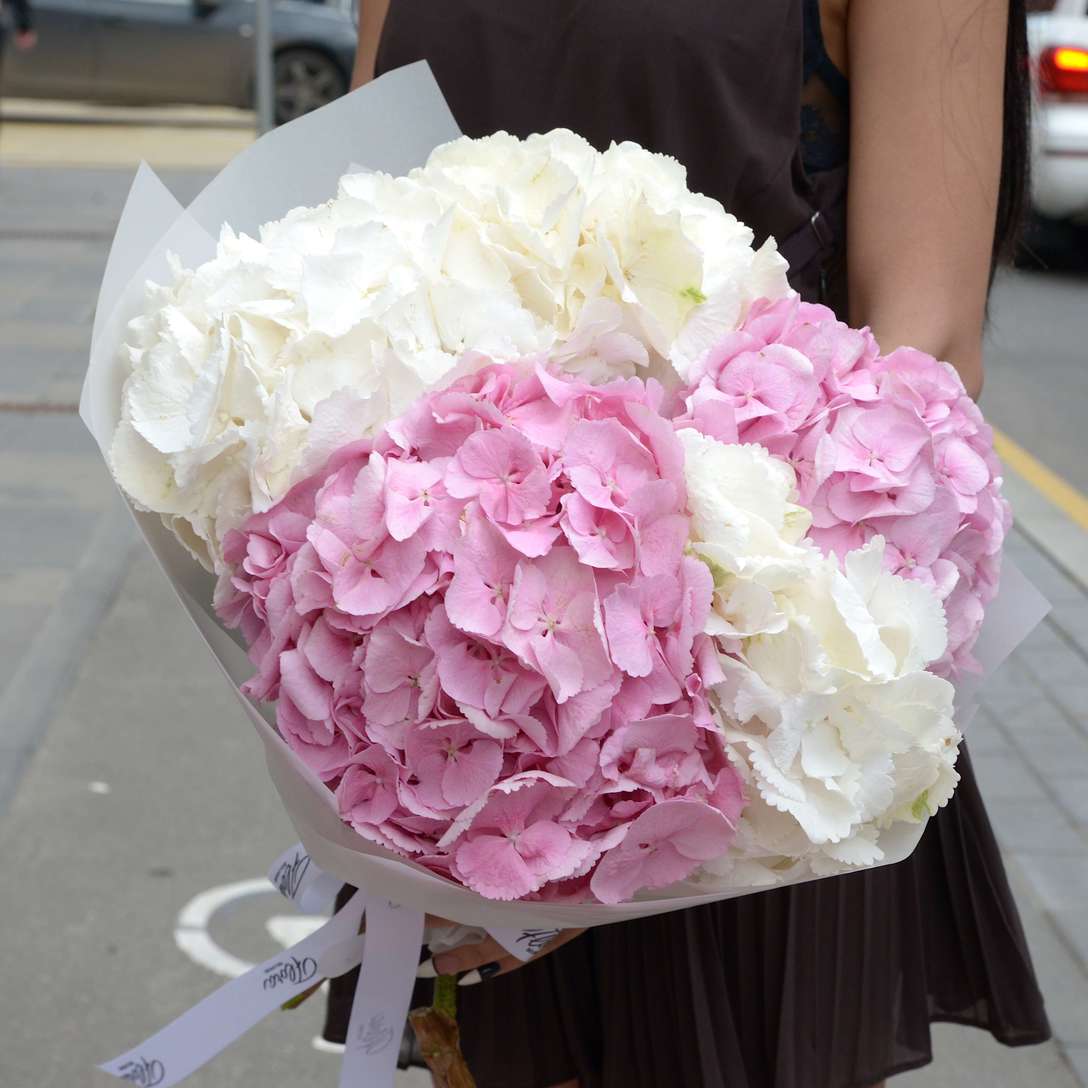 Букет из гортензий 