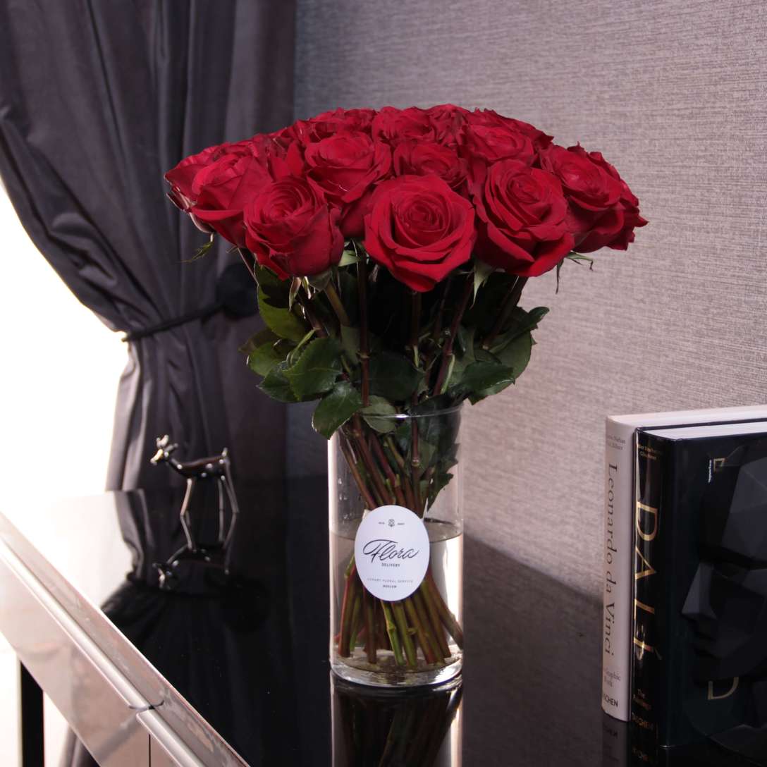 Букет из 25 роз 