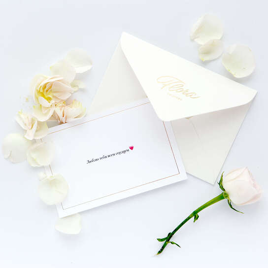 Шляпная коробка Grand "Розы кустовые персиковые Juliet" WHITE