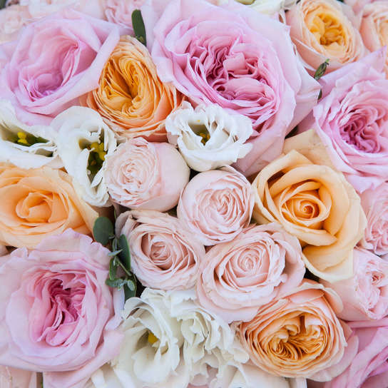 Букет "Adele" шляпной коробке Grand Mini BLUE