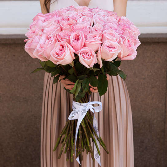 Букет из 51 розы "Pink O'Hara"