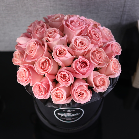 Шляпная коробка Grand "Розы Hermosa" BLVCK