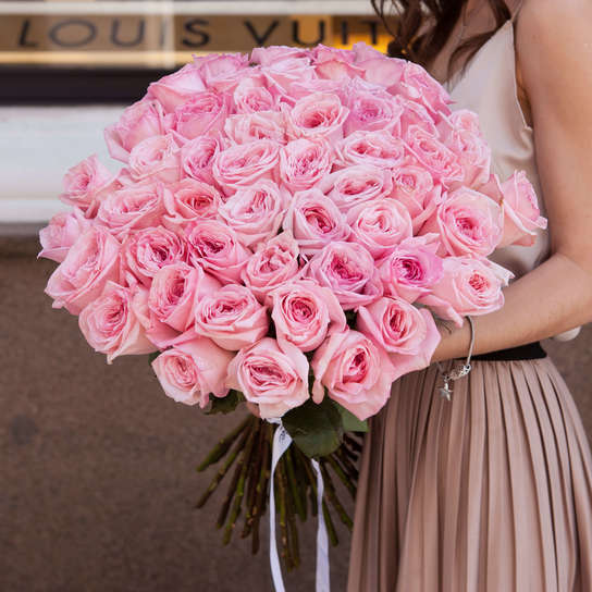 Букет из 51 розы "Pink O'Hara"