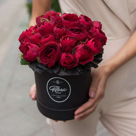 Шляпная коробка Demi "Розы Red Lace" BLVCK Фото 2