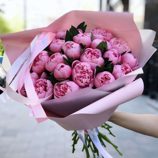 Букет из 25 пионов "Salmon"