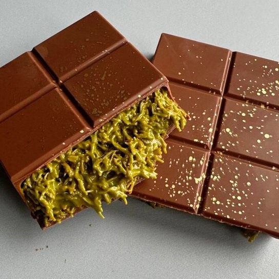 Шоколадная плитка "Дубайский шоколад"