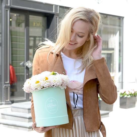 Георгины в шляпной коробке Petit GREEN Фото 4